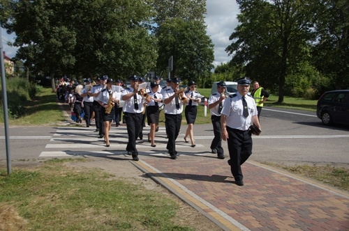Fotografia z Dni Gminy Wicko 2015 -dzień drugi, parada z Wicka do Charbrowa
