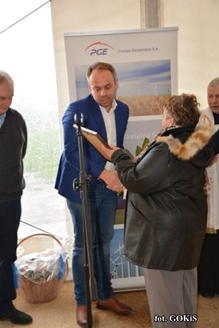 Fotografia z oficjalnego otwarcia Farmy Wiatrowej LOTNISKO