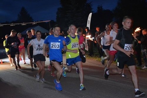 Fotografia z Dni Gminy Wicko 2015 -dzień pierwszy, Magiczny bieg przy pochodniach