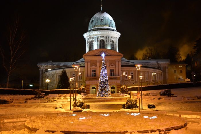 Grafika: Podpisaliśmy umowę partnerską z gminą Lądek-Zdrój
