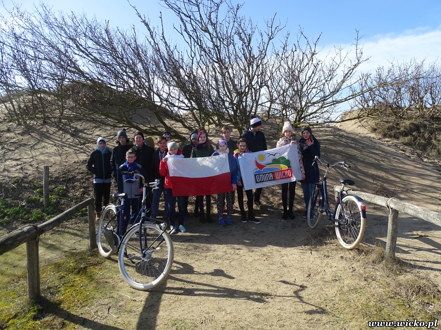 Grafika: Wyjazd edukacyjny dzieci z Gminy Wicko do Holandii.