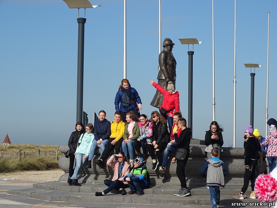 Grafika: Wyjazd edukacyjny dzieci z Gminy Wicko do Holandii.