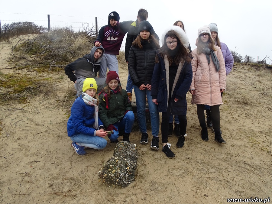 Grafika: Wyjazd edukacyjny dzieci z Gminy Wicko do Holandii.