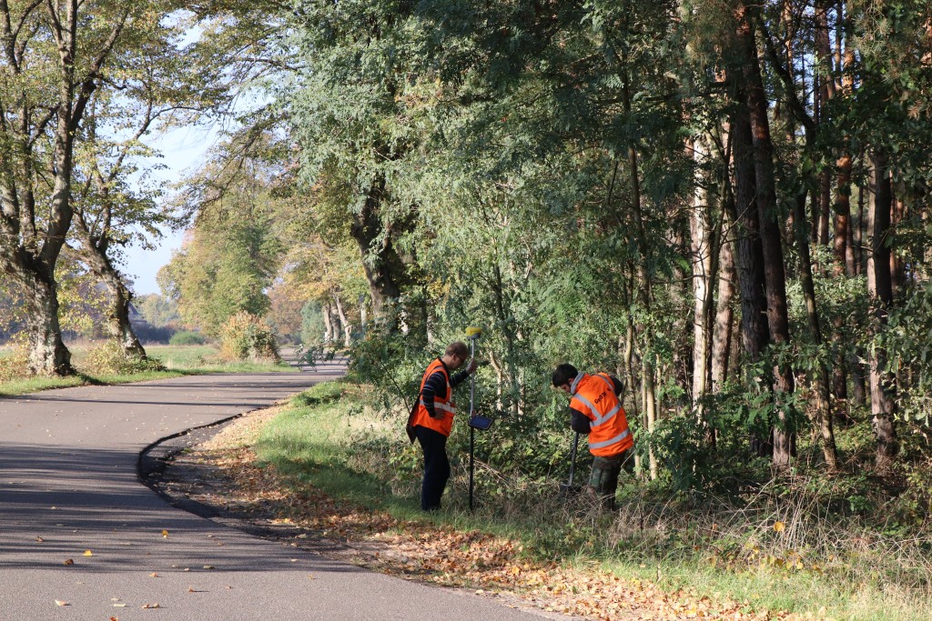 Grafika: Ruszyły pierwsze prace geodezyjne – ścieżka rowerowa w Żanowskiej