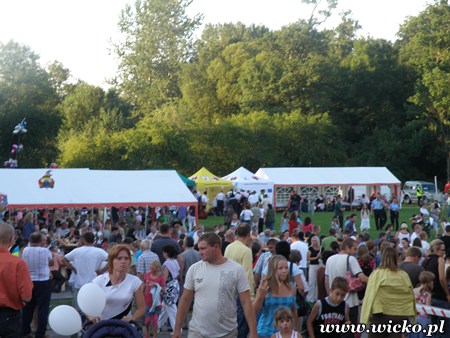 Zdjęcie z przedstawienia Braciszek i siostrzyczka