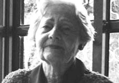 Grafika 1: Serdecznie zapraszamy do zapoznania się ze stroną internetową poświęconą postaci pani Haliny Aszkenazy – Engelhardt