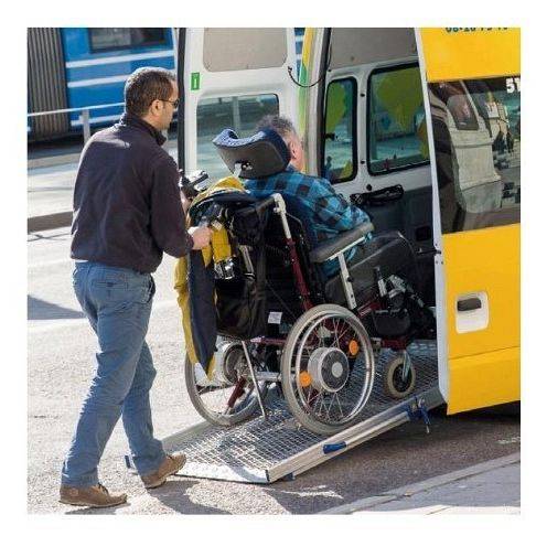 Grafika: Usługa bezpłatnego transpor...