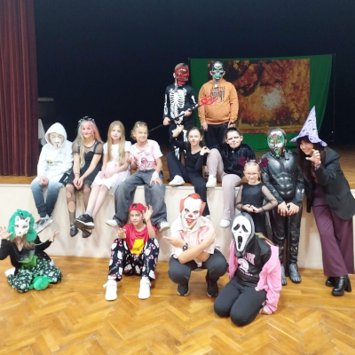 Grafika: Podsumowanie realizacji pro...