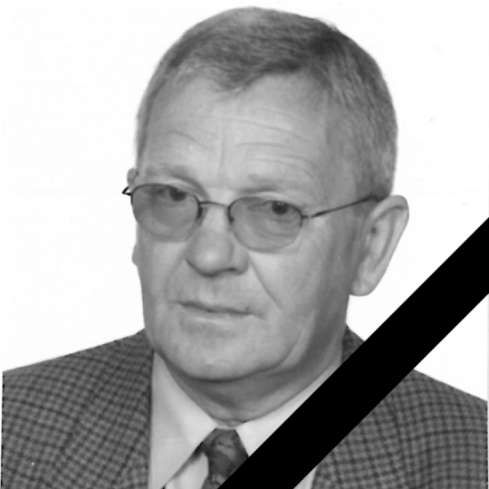 Grafika: Z głębokim smutkiem przyjęl...