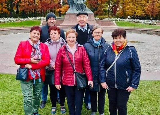 Grafika 12: Wyjazd edukacyjny do Warszawy dla seniorów