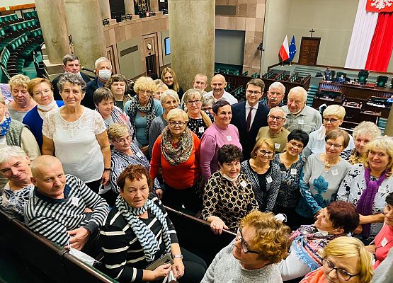 Grafika 4: Wyjazd edukacyjny do Warszawy dla seniorów