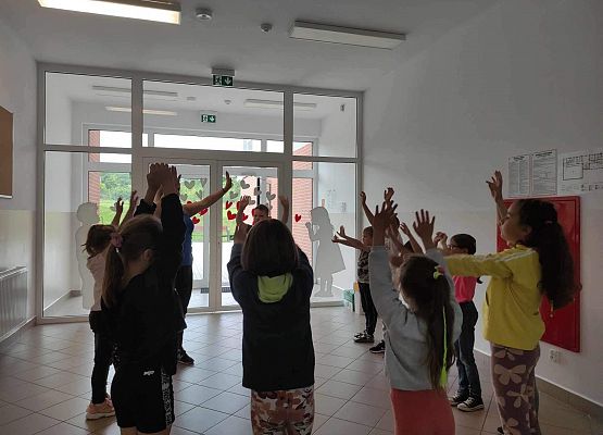 Grafika 6: Półkolonie AZS w Szczenurzy