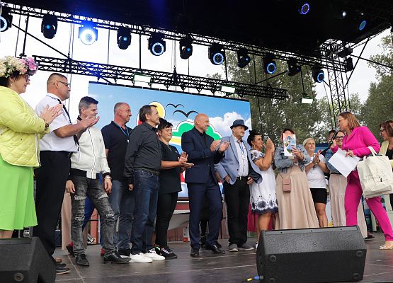 Grafika 80: XXIII Dożynki Powiatowe w Charbrowie