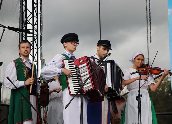 Grafika 87: XXIII Dożynki Powiatowe w Charbrowie