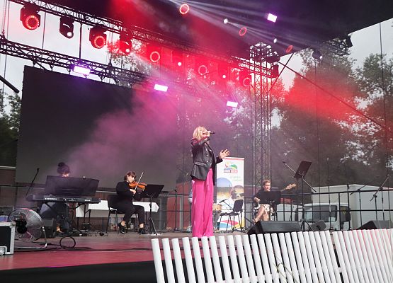 Grafika 109: XXIII Dożynki Powiatowe w Charbrowie