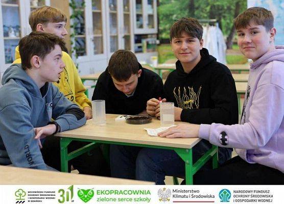 Grafika 14: Utworzenie ekoPracowni w Szkole Podstawowej w Szczenurzy ze środków WFOŚiGW w Gdańsku