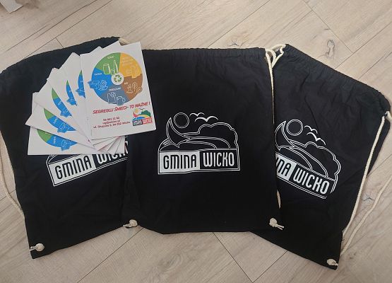 Grafika 2: 23 stycznia obchodzimy Dzień bez opakowań foliowych