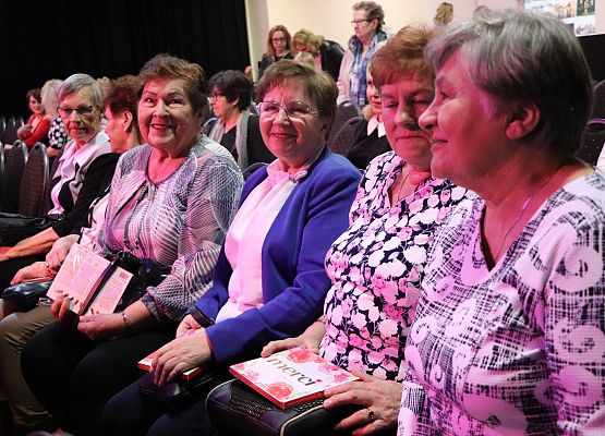 Grafika 13: Dzień Kobiet w Gminie Wicko