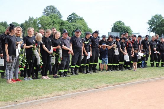 Grafika #7: Powiatowe Zawody Sportowo-Pożarnicze w Charbrowie