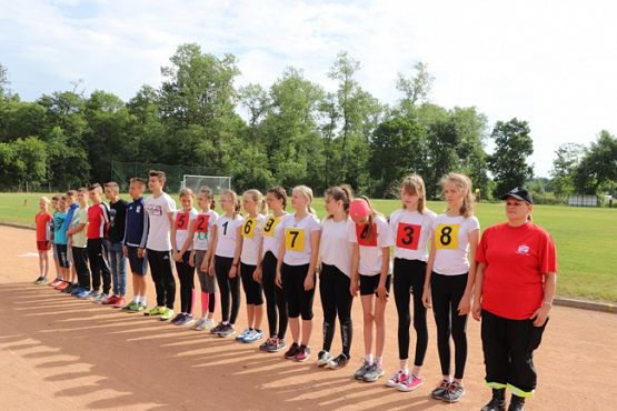 Grafika #1: Powiatowe Zawody Sportowo-Pożarnicze w Charbrowie