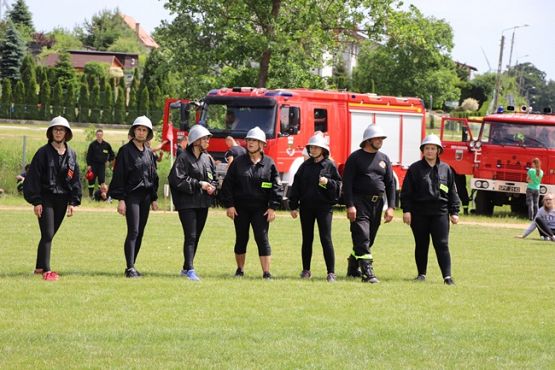 Grafika #4: Powiatowe Zawody Sportowo-Pożarnicze w Charbrowie