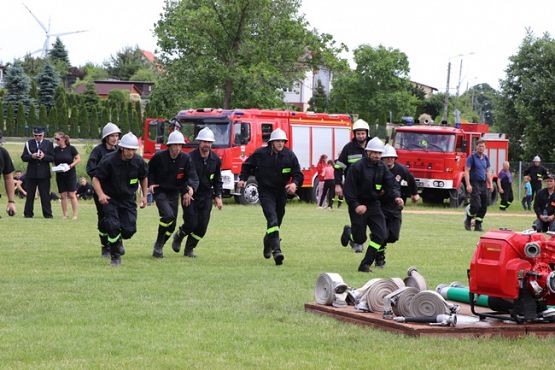 Grafika #6: Powiatowe Zawody Sportowo-Pożarnicze w Charbrowie