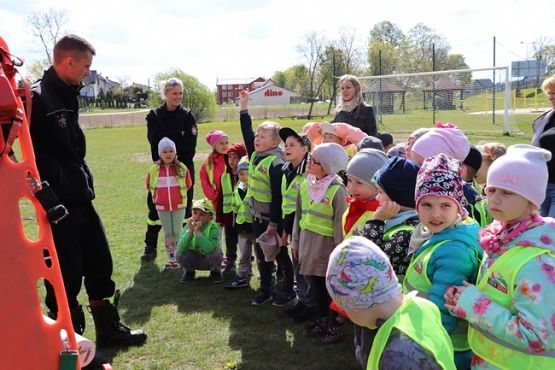 Grafika #8: Przedszkolaki świętowały Dzień Strażaka!