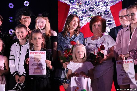 Grafika #0: JUBILEUSZOWA X EDYCJA TALENTÓW NASZEJ GMINY - 16 czerwiec 2018 r.