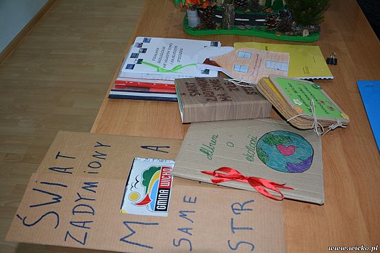 Grafika #1: Rozstrzygnięcie Gminnego Konkursu Ekologicznego pt. Świat zadymiony ma same złe strony.