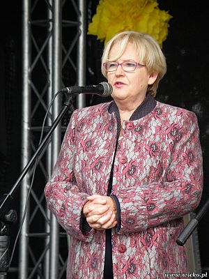 Grafika #5: Gorące serca i rytmy, czyli IX Miniolimpiada Osób Niepełnosprawnych w Charbrowie.