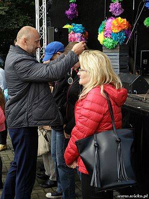 Grafika #34: Gorące serca i rytmy, czyli IX Miniolimpiada Osób Niepełnosprawnych w Charbrowie.