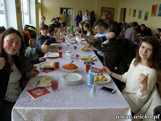 Grafika #11: W Szkole Podstawowej w Szczenurzy odbyły się eliminacje szczebla gminnego XL Ogólnopolskiego Turnieju Wiedzy Pożarniczej.