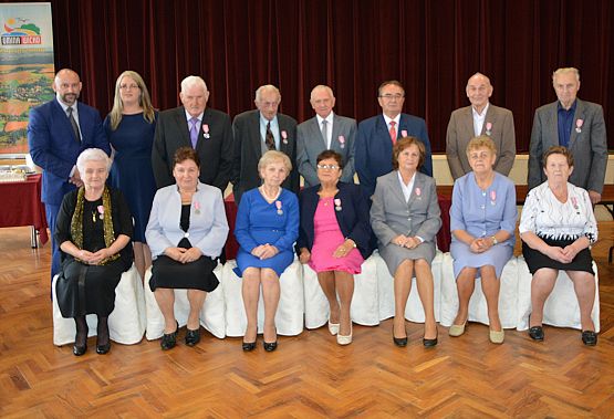 Grafika #0: 50 lat razem. Złote Gody w Gminie Wicko