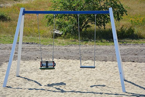 Grafika 12: Otwarcie placu zabaw w Nowęcinie