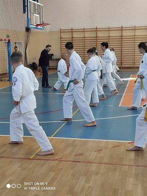 Grafika 21: Klubu Tradycyjnego Okinawa Goju Ryu Karate Do Wicko na Gasshuku w Bydgoszczy.